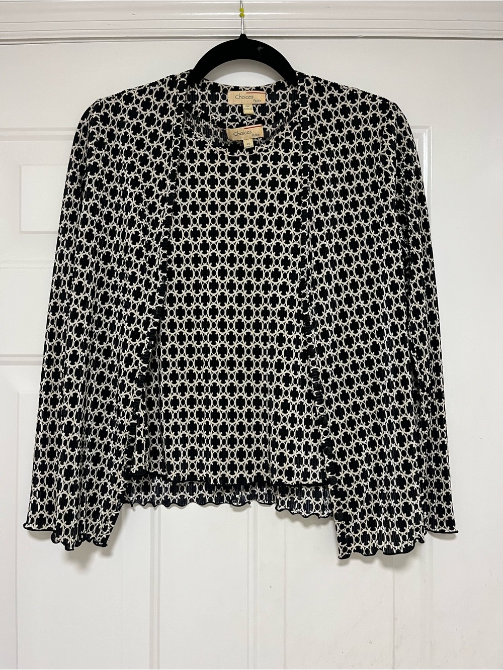 Vintage Choices Black and White Geometric Sleeveless Top with Jacket Petite S/M